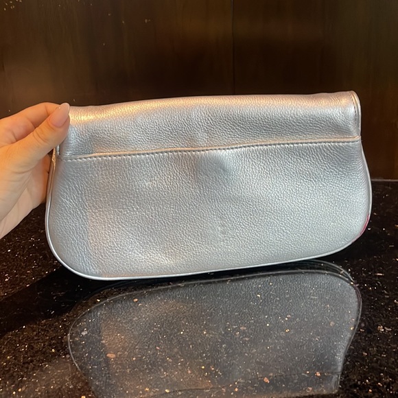 Tory Burch silver bag - Picture 2 of 4